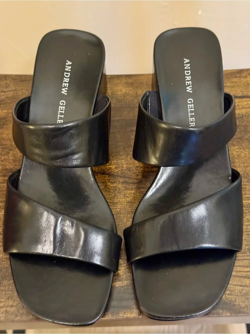 Andrew Geller Black Leather Slide Heel for Women Sz 8M